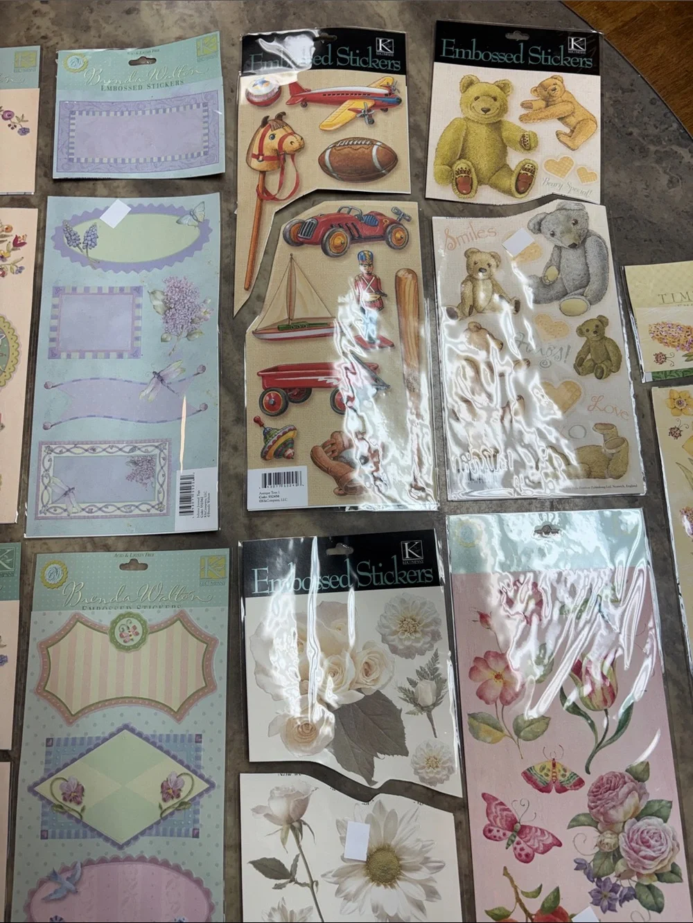 Scrapbooking bundle lot 43